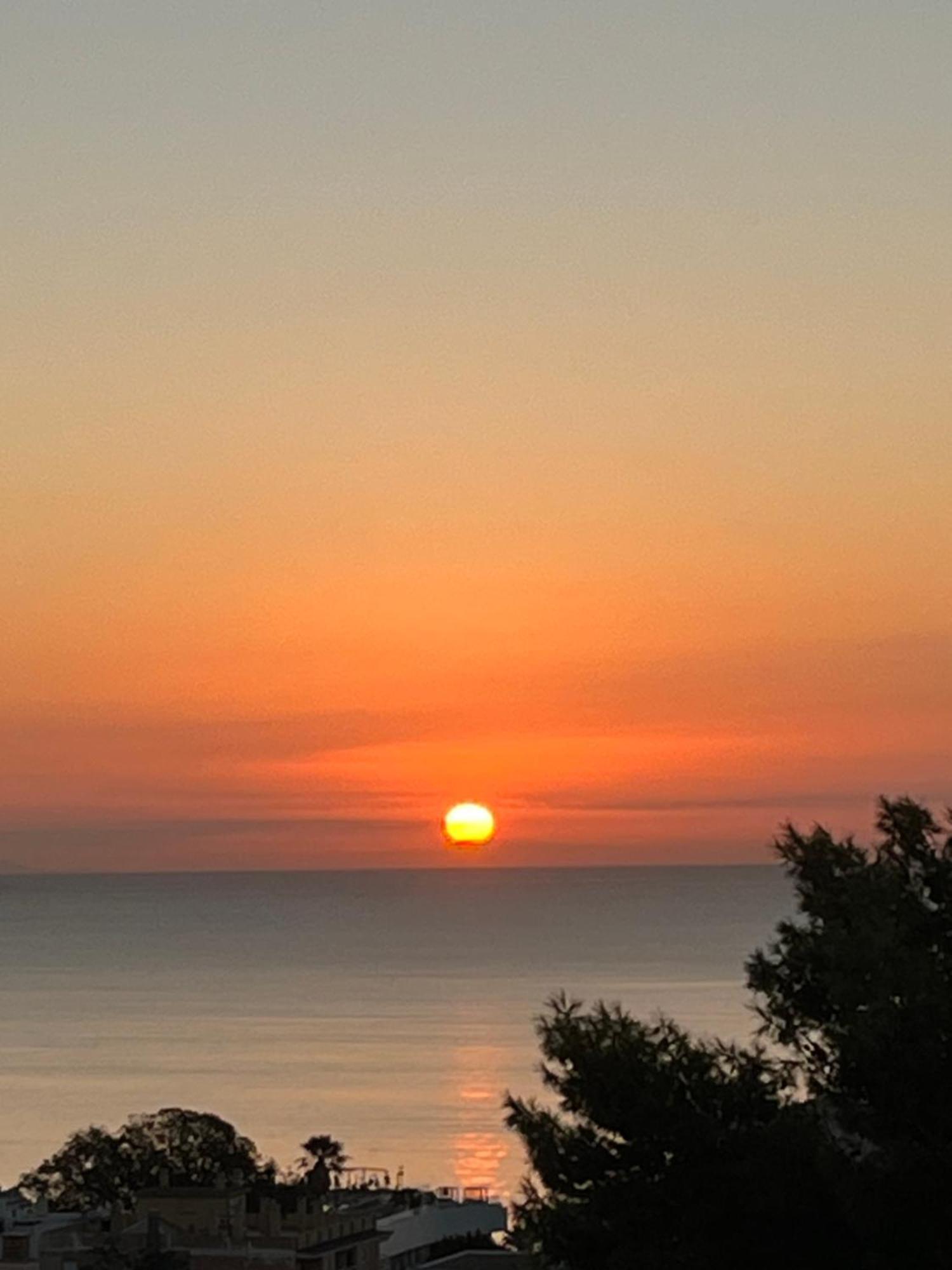 Appartamento Sol Y Paz Torremolinos Esterno foto
